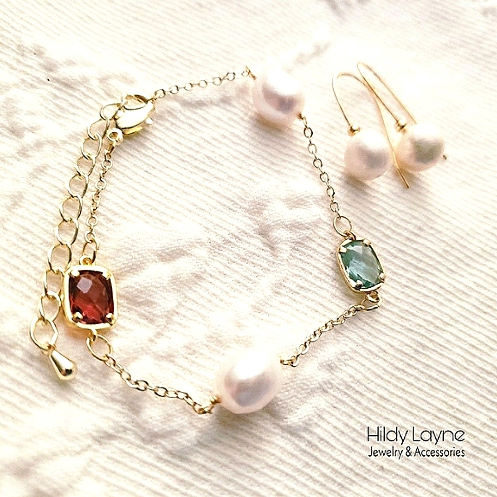 Set: Bracelet & earrings; 14kg plated copper, zirconias, pearls; nwot